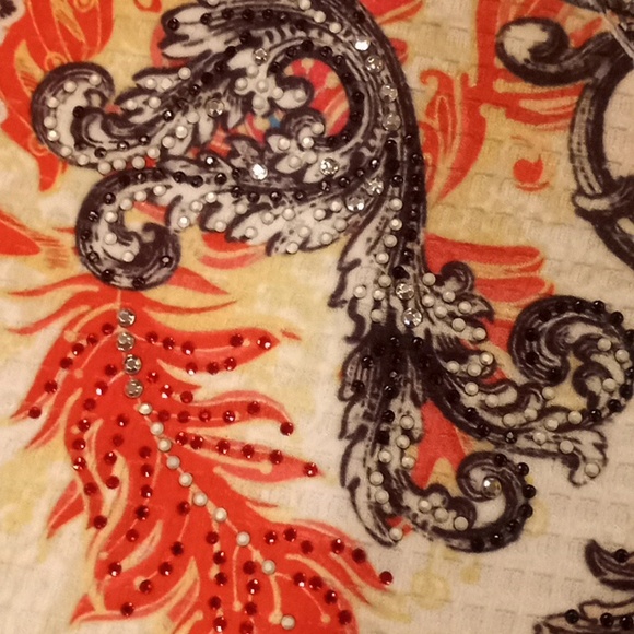 B.L.U.E. Women's Blouse - Picture 4 of 5